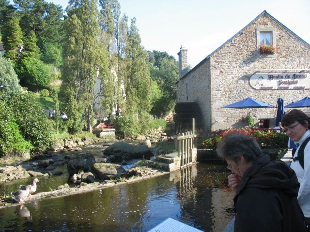 la rivire de PONT-AVEN en finistere sud bretagne