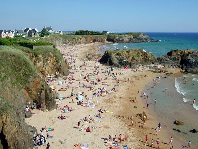 Plage du Kerou en  Clohars Carnoet   finistere  Bretagne sud 